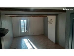 A louerStudio PUGET-VILLE