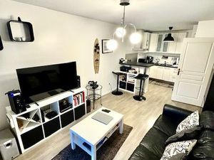 Tres bel appartement 2 Pc meublée