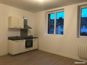 Studio 1 pièce 28 m²