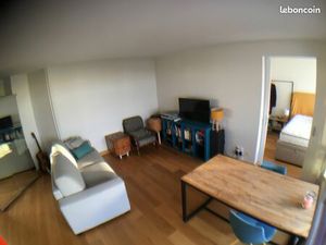 Nanterre préfecture T2 47m2 Balcon Parking