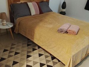 T2 meublée saint Paul proche du CHORS