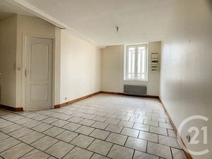 Appartement F3 à louer - 3 pièces - 45 m2 - Villemanoche - 89 - BOURGOGNE