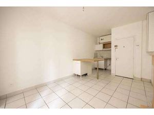 Location Appartement 2 pièces à Nantes (44000) : à louer 2 pièces / 30m² Nantes