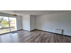 Location Appartement 3 pièces à Rezé (44400) : à louer 3 pièces / 61m² Rezé