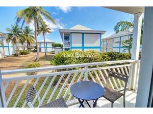 Mme. Sybille Miro-Coll