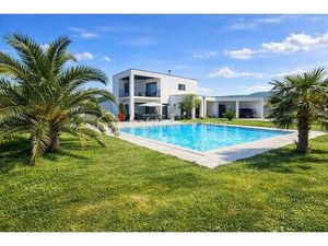 Villa de 165 m² à Bordes