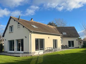 Maison 7 pièces - 200 m²