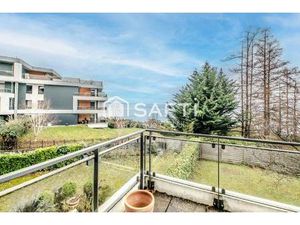 Studio avec grande Terrasse à Evian : vue imprenable sur le lac Léman  confort et tranquil