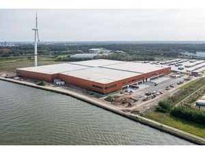 Surface industrielle à louer à Nieuwe dijk 5 Ham (RBU84592)