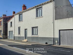 Maison de bourg au Pallet avec son jardin intimiste