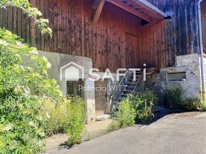 ORCIER (74550) – ENSEMBLE IMMOBILIER : MAISON + 2 GRANGES + ÉCURIE