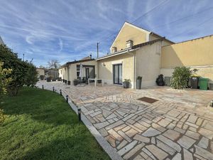 Vente maison 5 pièces  93.00m²  Ozoir