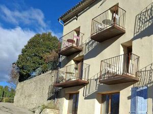 MAISON DE VILLAGE RENOVEE 7 PIECES 184 M² AVEC BALCONS AUX CHAMBRES ET UN APPARTEMENT T2 I