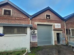 LOCAL D'ACTIVITE - ENTREPOT A LOUER