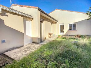 Viager Maison plain pieds à Nérac 3 pièce(s) 81.04 m2 avec garage et parc 200m²