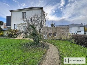 Maison PLOERMEL centre-ville 130m².