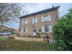 Maison - Chaptelat - 6piece(s) - 213 800€