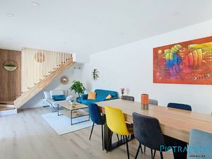 BALARUC LES BAINS: Sur une parcelle de 262m²  Maison T6 de 130.