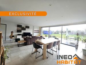 Maison PLAIN PIED à Langan 6 pièce(s) 140 m2