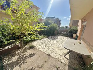 Appartement en rez-de-jardin