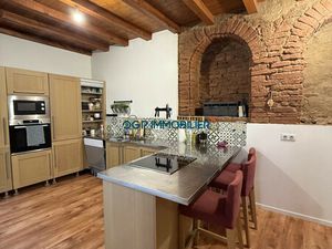 MAISON DE VILLE DE CARACTERE