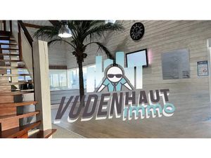 Local commercial 230 m²