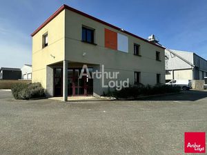 LOCAL D'ACTIVITE A VENDRE