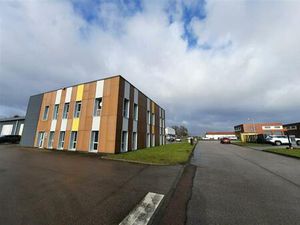 Vente bureau BOOS 146 m²