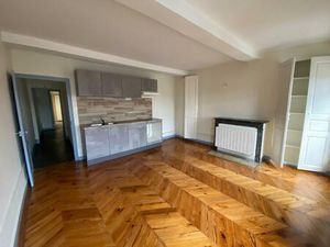 Location Appartement 2 pièces 44m² CLERMONT FERRAND 63000