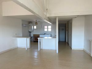 Location Appartement 4 pièces 92m² FIGEAC 46100