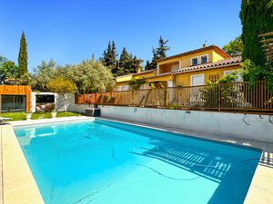 Maison 8 pièces 207 m² à vendre / acheter bouc-bel-air 13320 ? | ERA Immobilier