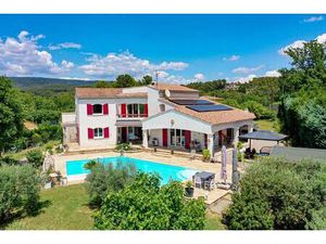 Magnifique Villa 5 Pieces 210M2 Sur Terrain De 4000M2 Avec Piscine