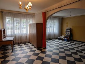 Vente maison 11 pièces 238 m² à Le Mayet-de-Montagne (03250)  129 000 €