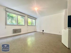 Location Appartement 1 pièce 29m² CALUIRE ET CUIRE 69300