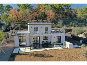 Belle vue dégagée Villa contemporaine de 165 m² avec 3 chambres