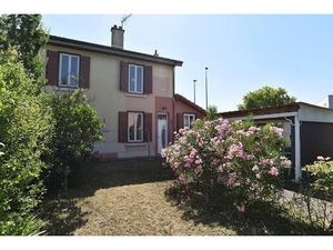 Vente maison 4 pièces 65 m² à Clermont-Ferrand (63000)  160 000 €