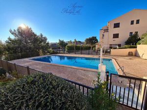 Achat Appartement 1 pièce 30m² GIENS 83400