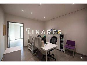 Vente bureau 2 pièces 31 m² Saint-Rémy-de-Provence (13210)