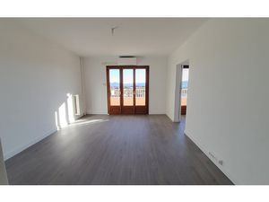 Achat Appartement 4 pièces 72m² CUERS 83390