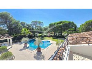 Vente Villa de standing 7 pièces à Saint-Raphaël – Domaine fermé recherché -