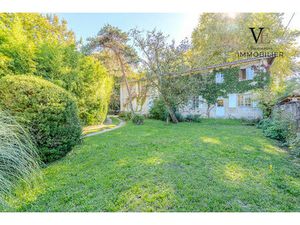 Achat Maison 8 pièces 285m²