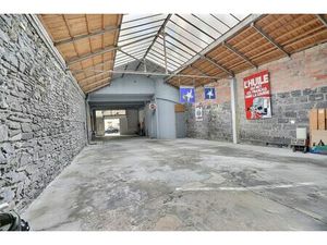 CLERMONT-FERRAND   bel immeuble renové avec grand garage