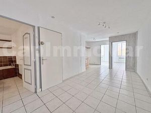 APPARTEMENT TYPE 3 AU 1ER ÉTAGE