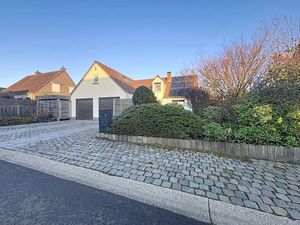 Ruime woning met tuin  terras en garage te Korbeek-Lo!