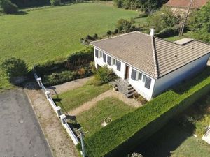 Ruffec : Maison lumineuse avec jardin et vue sur les champs