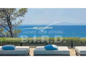 Villa de luxe à vendre à Saint-Raphaël : 450m²