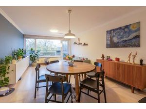 Zeer aangenaam en lichtrijk 3 slaapkamer appartement