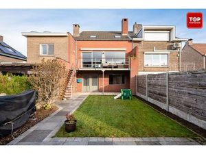 Bel-etagewoning met 3 slaapkamers  jacuzzi en sauna