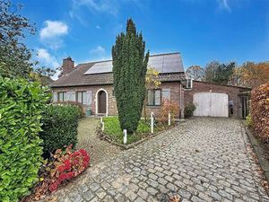 Instapklare energiezuinige bungalow met 4 slks in rustige woonwijk te Herzele