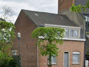 Instapklare ruime woning op topligging